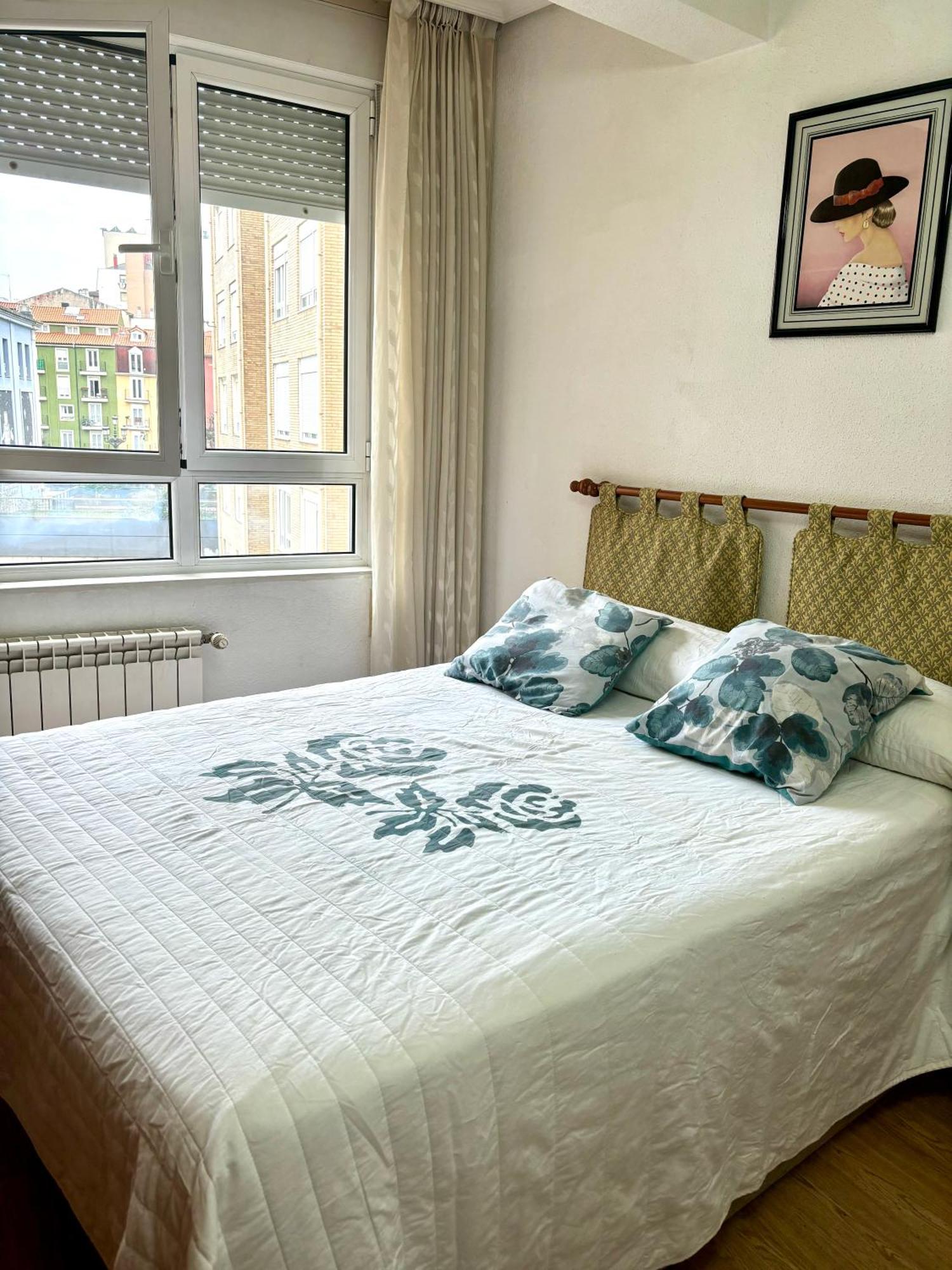 Ferienwohnung Habitacion Privada Al Lado De La Bahia De Santander Exterior foto